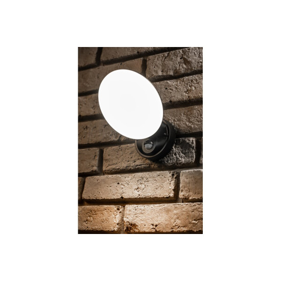 LED FASADNA SVETILKA TERRO S SENZORJEMJEM GIBANJA, 10 W, 720 lm, IP54, 4000K, ČRNA