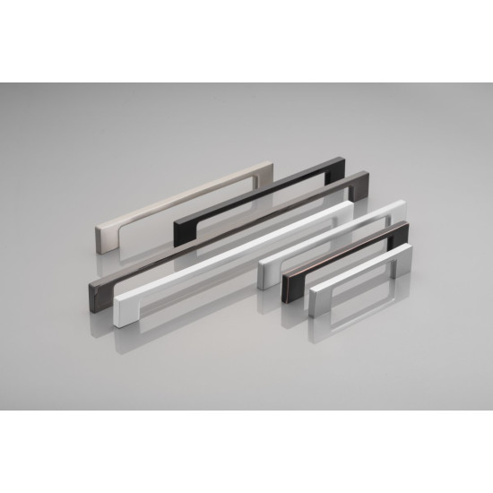 Ročaj UZ 819 L-320, antično srebro